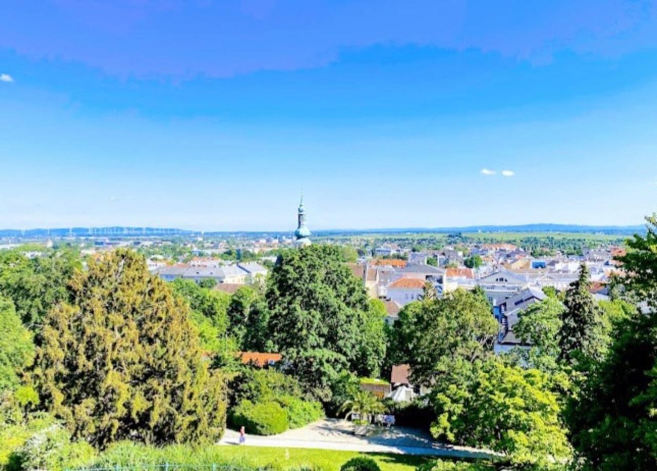 Landhaus Am Kurpark Apartment Baden Exterior photo